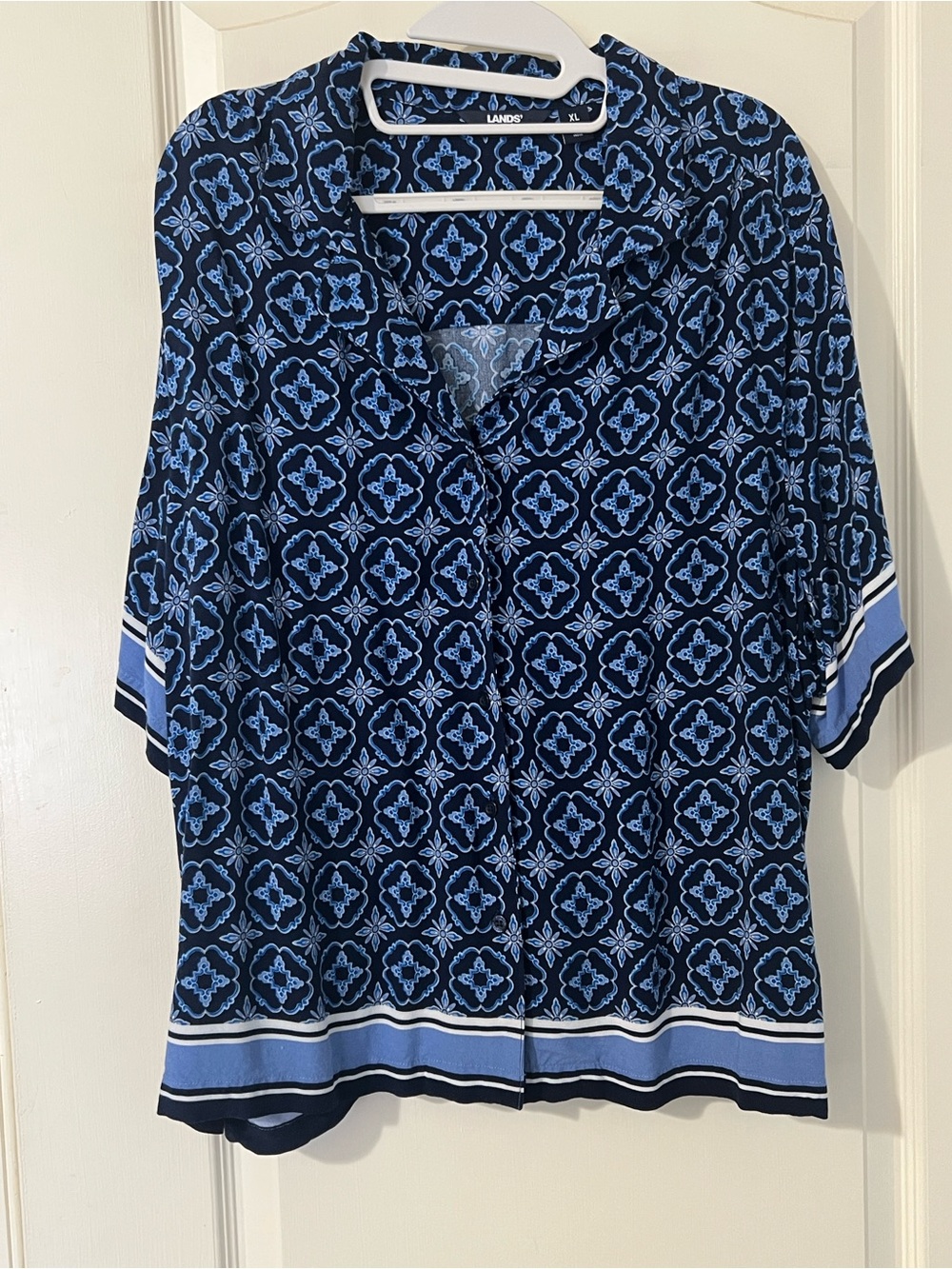 Lands' End Navy and Light Blue Geometric Button-Down Blouse XL/18